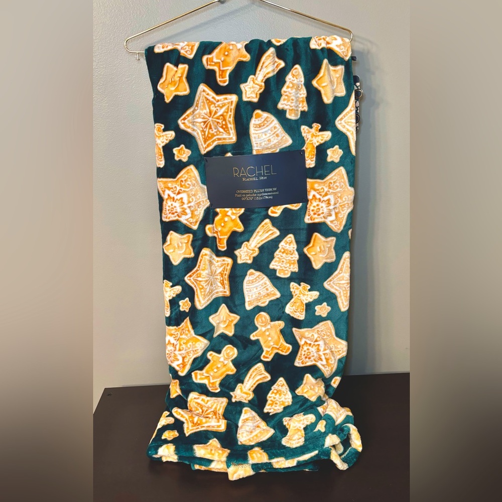 🎄 NEW!! Rachel Roy forest green gingerbread cookies plush throw blanket